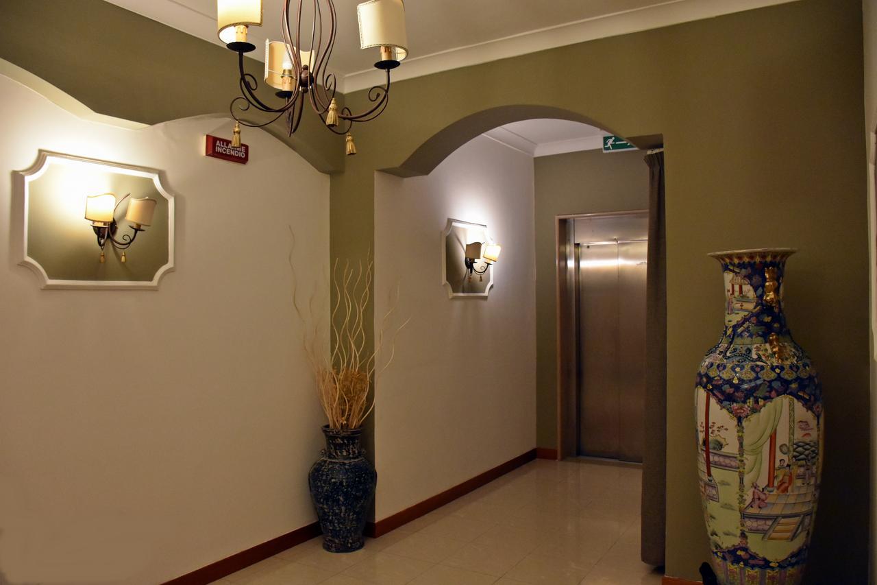 Hotel Joy Castel Volturno Esterno foto