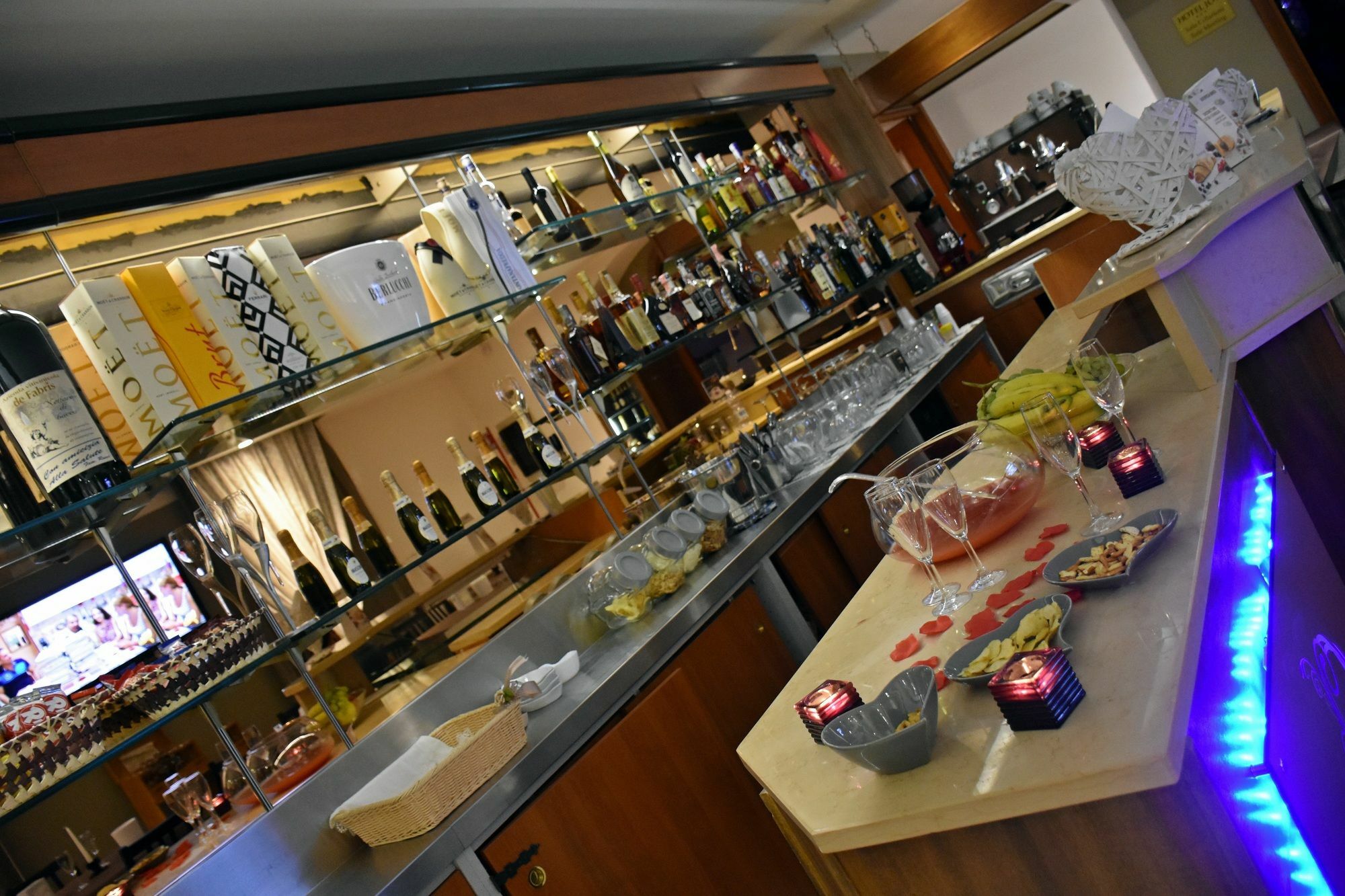 Hotel Joy Castel Volturno Esterno foto